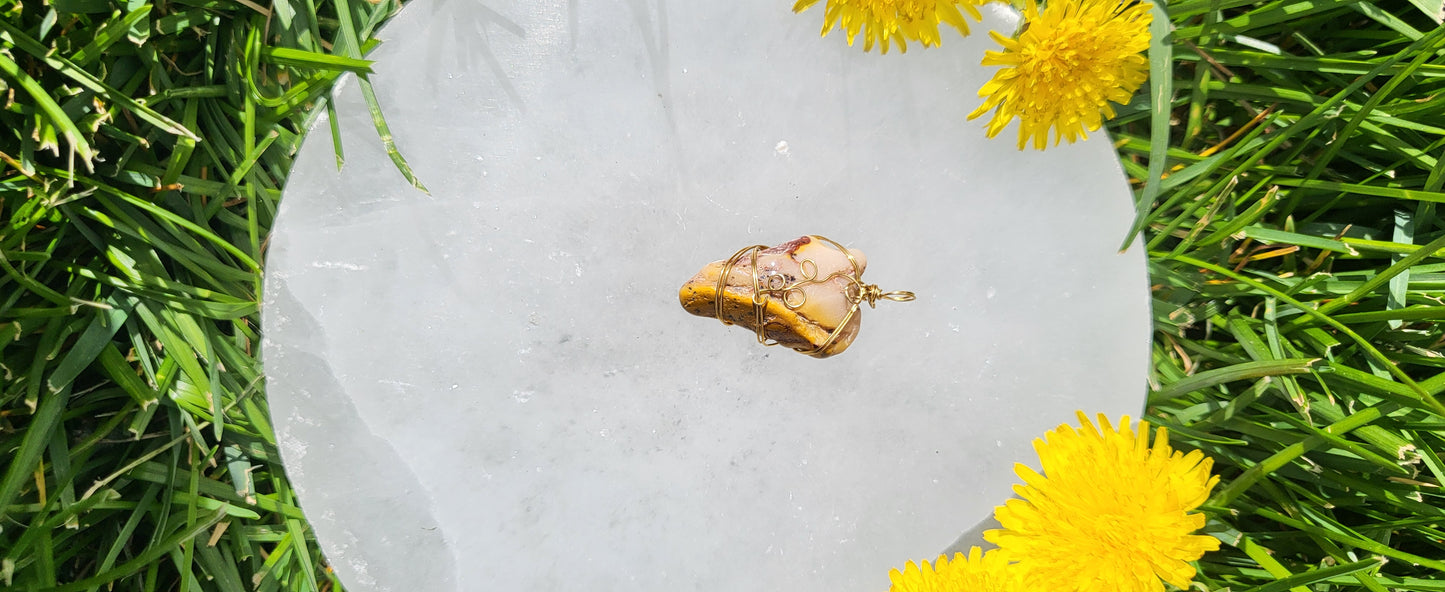 Mookaite Jasper Pendant Brass 2